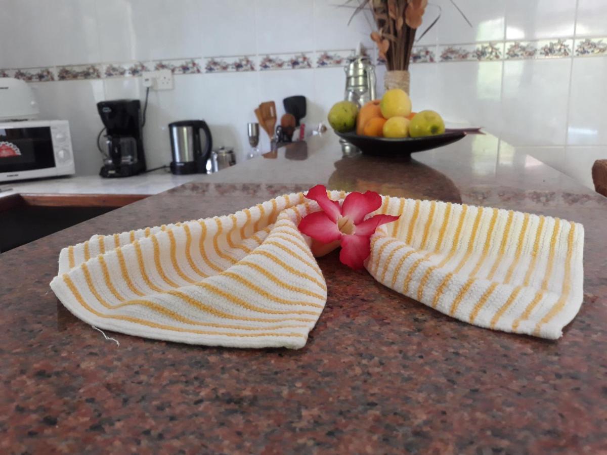 Chloe'S Cottage Self-Catering ลาดิก ห้อง รูปภาพ